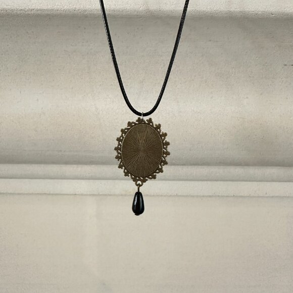 Ivory Victorian Cameo Necklace - Whimsigoth Academia Poetcore - Picture 7 of 8